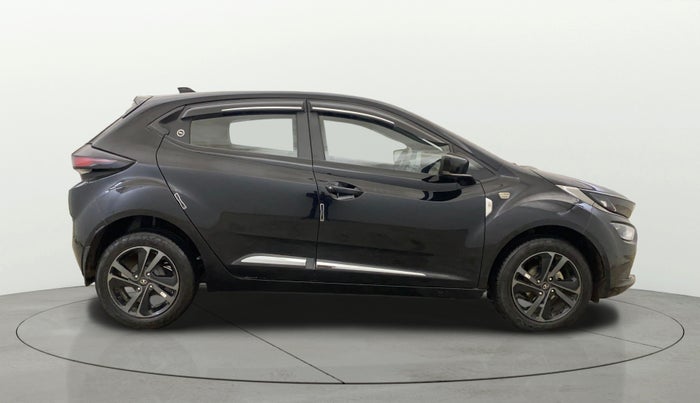 2023 Tata ALTROZ XZ Plus (S) Dark Edition, Petrol, Manual, 9,701 km, Right Side View