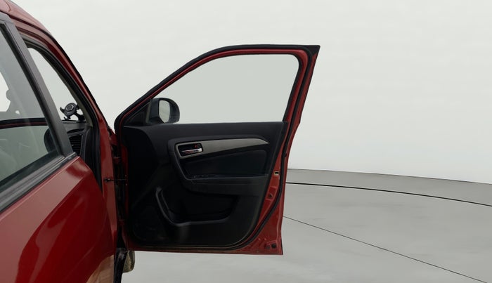 2019 Maruti Vitara Brezza ZDI, Diesel, Manual, 1,30,793 km, RHS Front Door