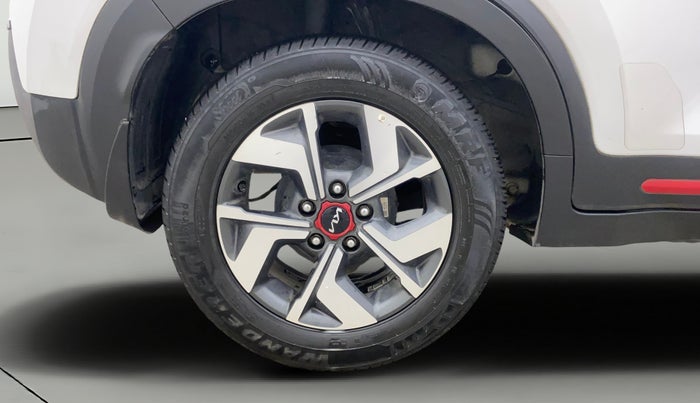 2021 KIA SONET GTX PLUS 1.5 AT DUAL TONE, Diesel, Automatic, 45,786 km, Right Rear Wheel