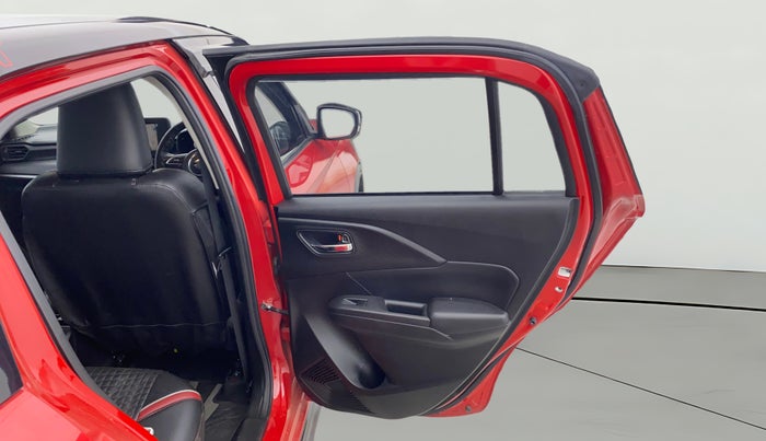 2024 Maruti Swift ZXi AMT, Petrol, Automatic, 21,406 km, RHS Rear Door