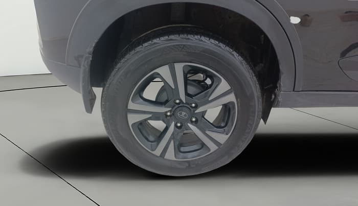2024 Tata NEXON Fearless Plus S Dark, Petrol, Manual, 9,028 km, Right Rear Wheel