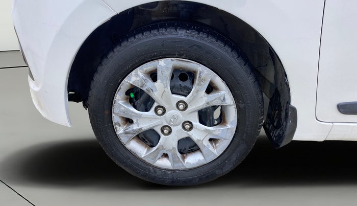 2016 Hyundai Grand i10 SPORTZ 1.2 KAPPA VTVT, Petrol, Manual, 73,693 km, Left Front Wheel