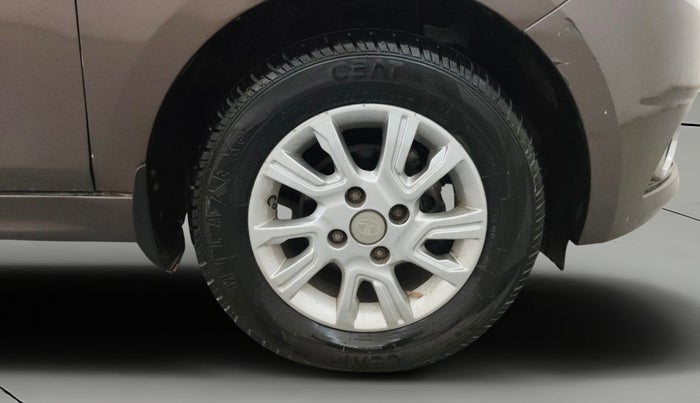 2018 Tata Tiago XZA PETROL, Petrol, Automatic, 60,673 km, Right Front Wheel