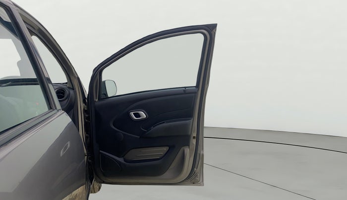 2018 Datsun Redi Go S 1.0 AMT, Petrol, Automatic, 31,772 km, RHS Front Door