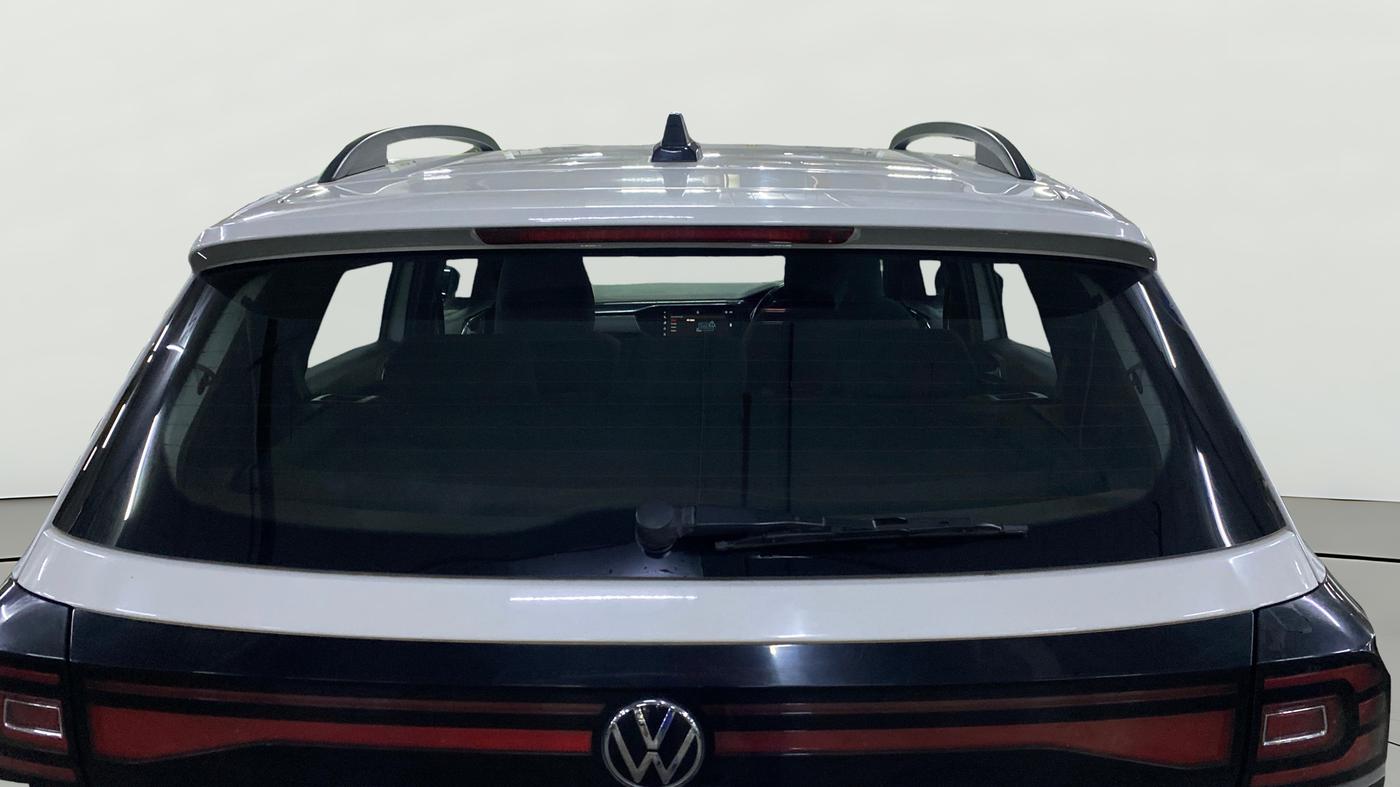 2024 Volkswagen TAIGUN GT Line 1.0L TSI AT, Petrol, Automatic, 34,097 km, Rear Windshield