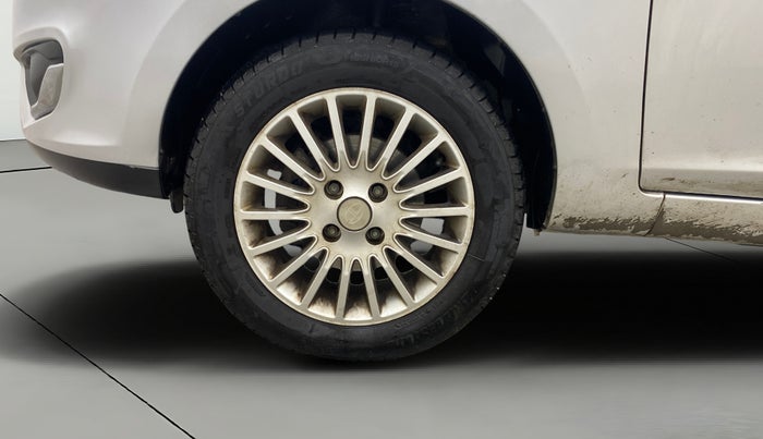 2014 Tata Zest XMS PETROL, Petrol, Manual, 42,931 km, Left Front Wheel