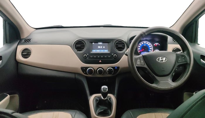 2017 Hyundai Grand i10 SPORTZ 1.2 KAPPA VTVT, Petrol, Manual, 46,356 km, Dashboard