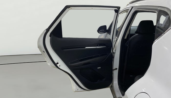 2020 KIA SONET GTX PLUS 1.0 IMT, Petrol, Manual, 76,434 km, LHS Rear Door