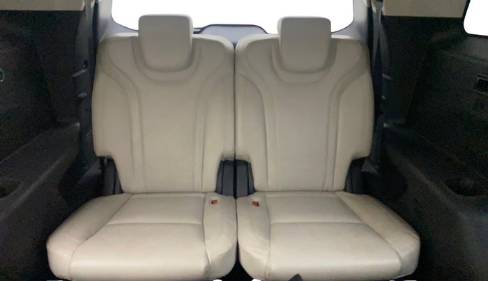 2023 Mahindra XUV700 AX 7 D AT AWD 7 STR, Diesel, Automatic, 94,253 km, Third Seat Row ( optional )