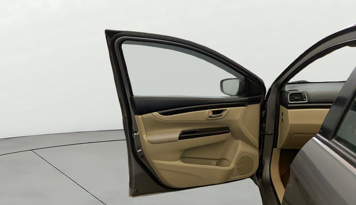 2017 Maruti Ciaz ZETA 1.4  MT PETROL, Petrol, Manual, 57,505 km, LHS Front Door