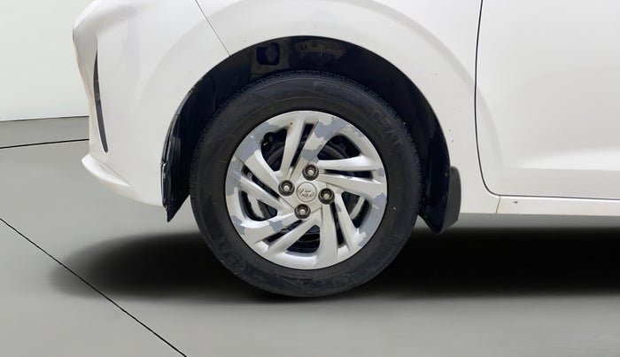 2022 Hyundai AURA S 1.2 CNG, CNG, Manual, 65,644 km, Left Front Wheel