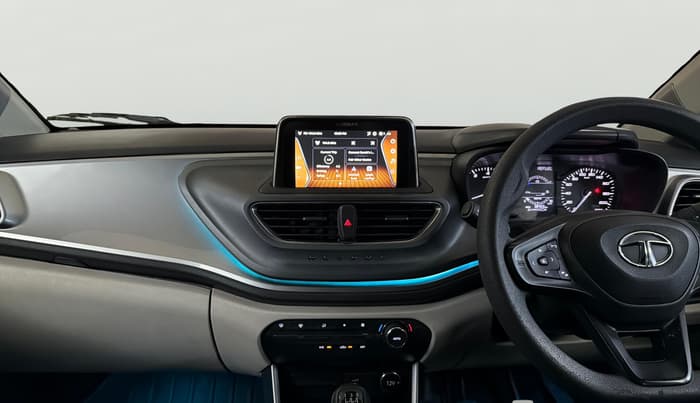 2021 Tata ALTROZ XZ PETROL, Petrol, Manual, 38,358 km, Air Conditioner