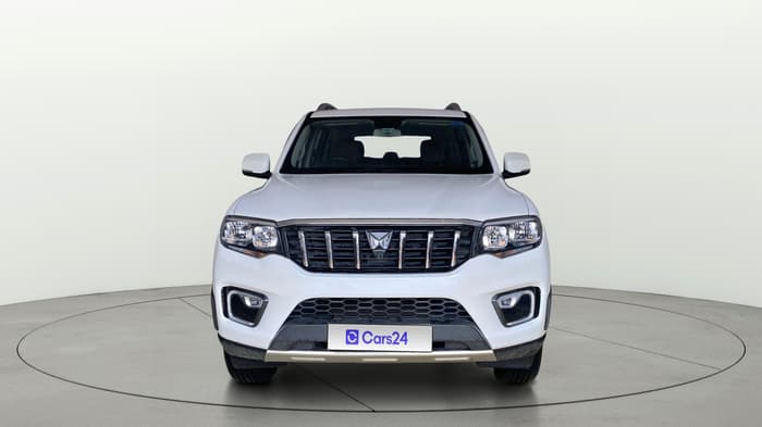 2023 Mahindra SCORPIO-N Z2 PETROL MT 7 STR, Petrol, Manual, 18,151 km, Front