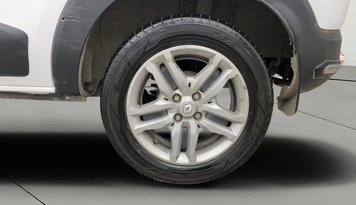 2020 Renault TRIBER RXZ AMT, Petrol, Automatic, 30,721 km, Left Rear Wheel