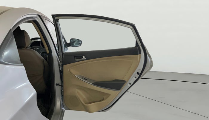 2015 Hyundai Verna FLUIDIC 4S 1.4 VTVT, Petrol, Manual, 48,762 km, RHS Rear Door