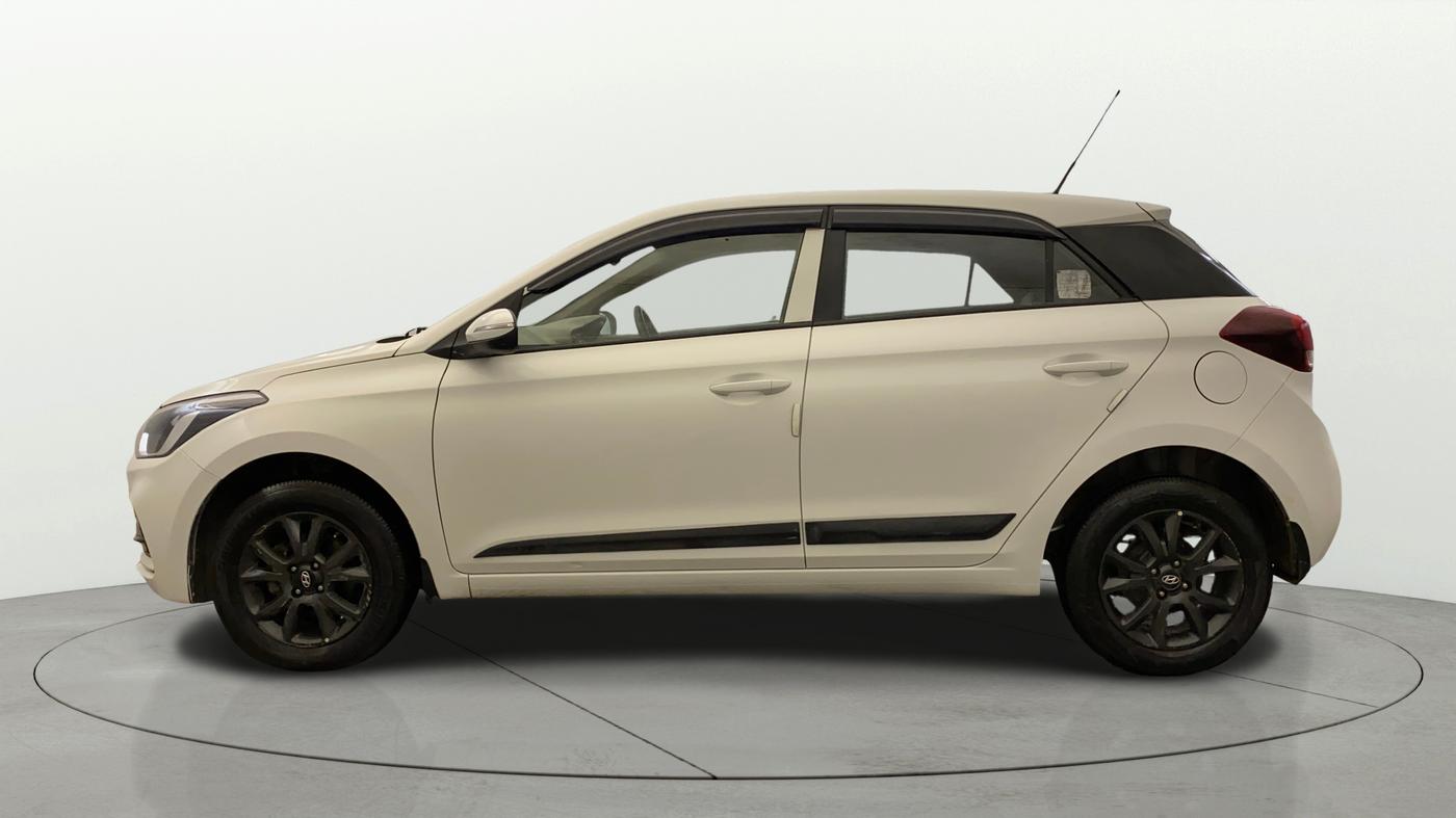 2018 Hyundai Elite i20 ASTA 1.2, Petrol, Manual, 38,843 km, Left Side