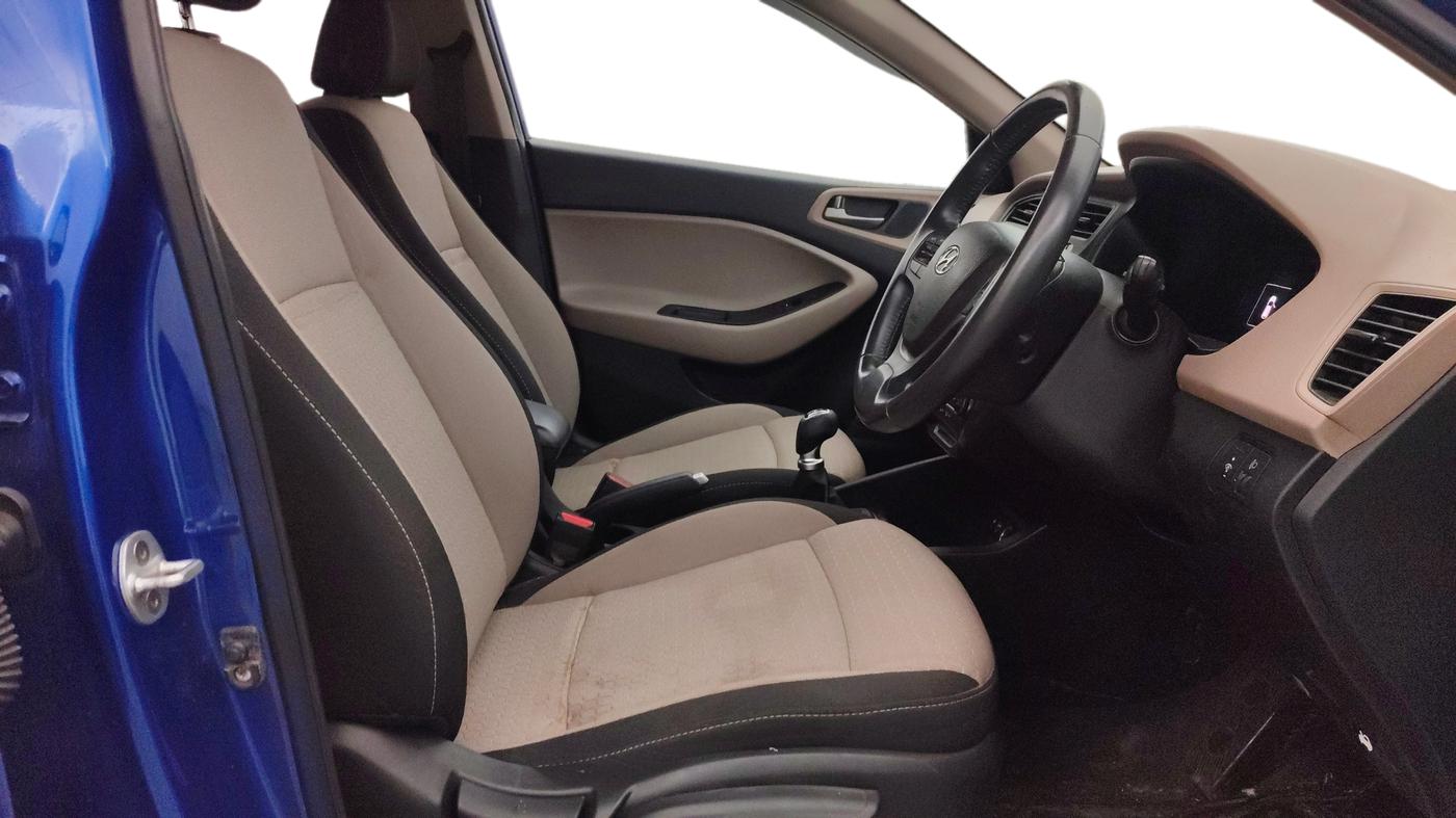 2016 Hyundai Elite i20 ASTA 1.2, Petrol, Manual, 44,636 km, Right Side Front Door Cabin