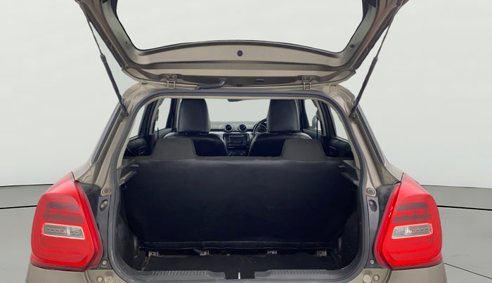2018 Maruti Swift VXI AMT, Petrol, Automatic, 1,46,570 km, Boot Open Zoomed View