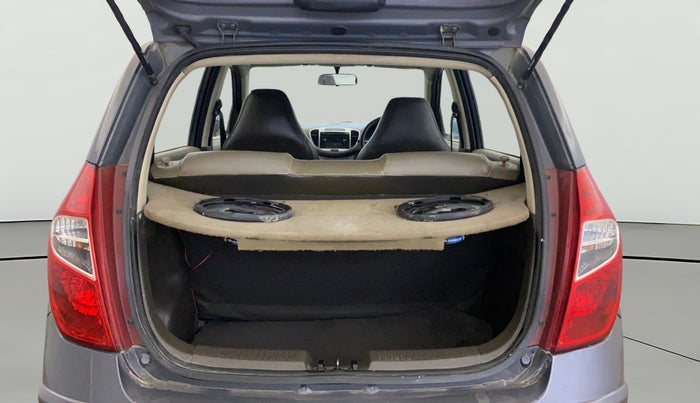 2014 Hyundai i10 MAGNA 1.1, Petrol, Manual, 56,193 km, Boot Open Zoomed View