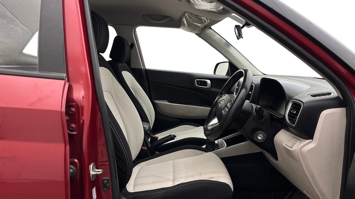 2022 Hyundai VENUE S (O) 1.0 TURBO IMT, Petrol, Manual, 72,413 km, Right Side Front Door Cabin