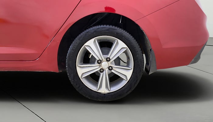 2019 Hyundai Verna 1.6 VTVT SX O, Petrol, Manual, 51,021 km, Left Rear Wheel