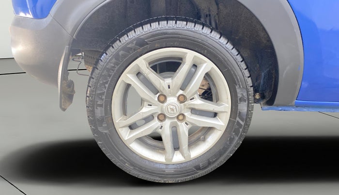 2021 Renault TRIBER RXZ, Petrol, Manual, 37,086 km, Right Rear Wheel