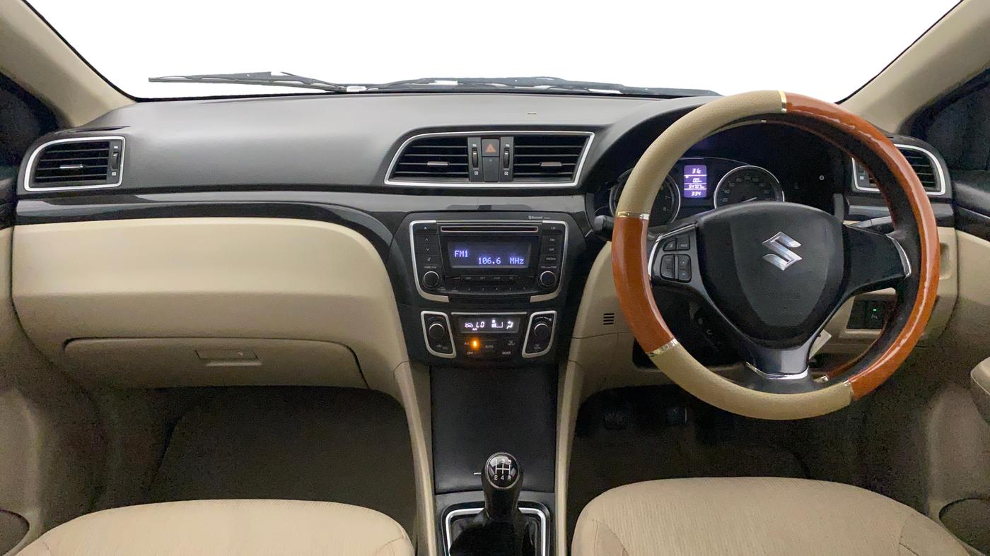 2015 Maruti Ciaz VXI, Petrol, Manual, 54,685 km, Dashboard