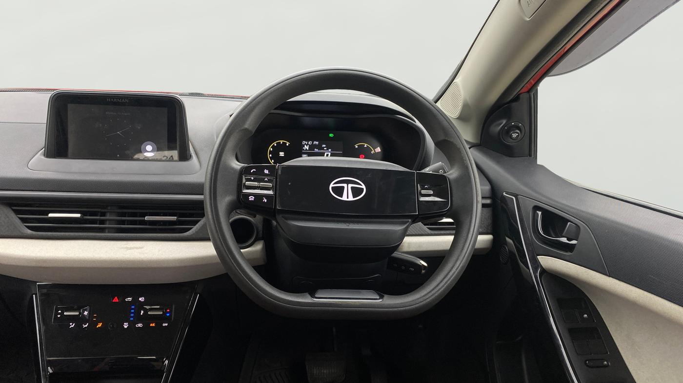 2024 Tata NEXON Pure 1.2 Petrol 6AMT, Petrol, Manual, 28,290 km, Steering Wheel Close Up