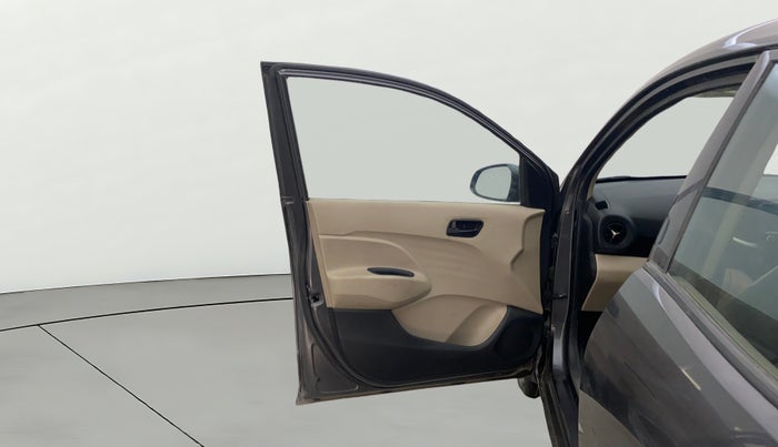 2020 Hyundai NEW SANTRO SPORTZ CNG, CNG, Manual, 1,17,546 km, LHS Front Door