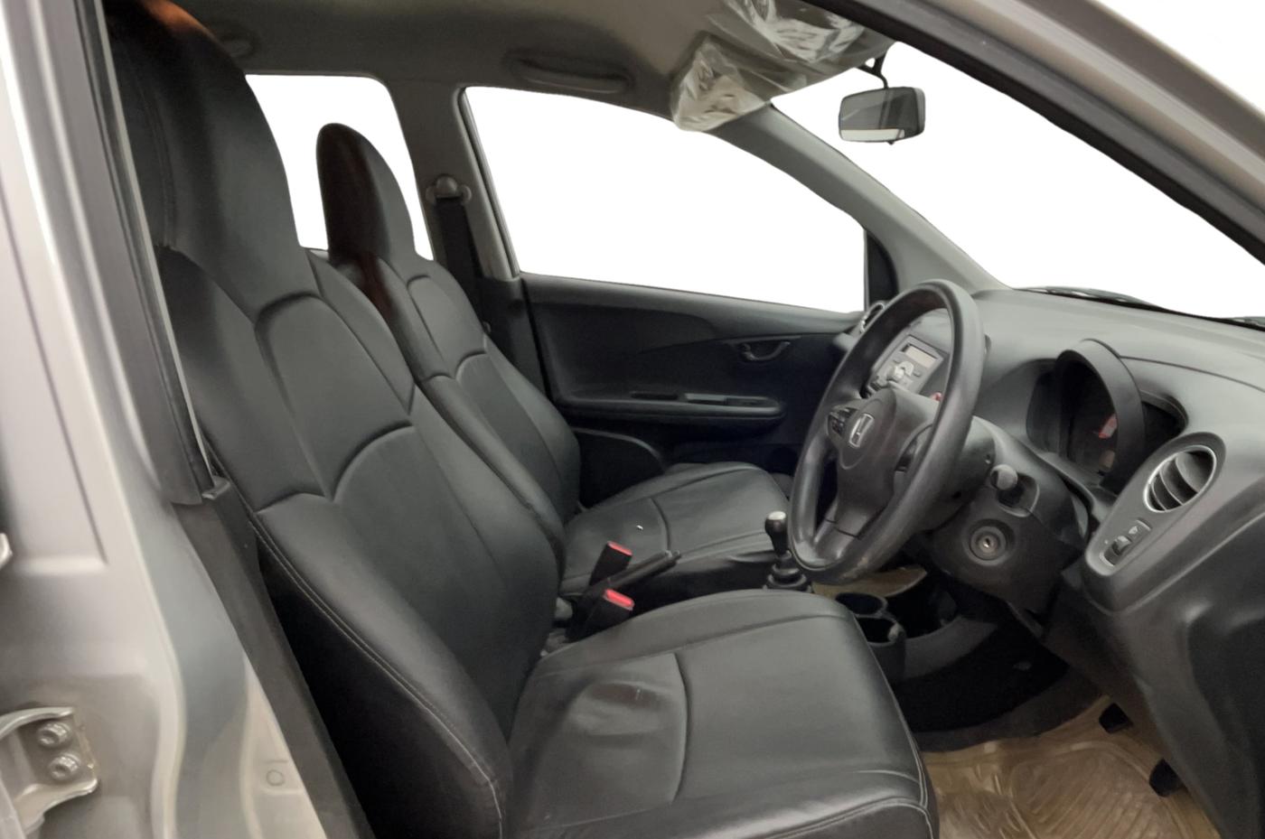 2014 Honda Brio S MT, Petrol, Manual, 71,771 km, Right Side Front Door Cabin
