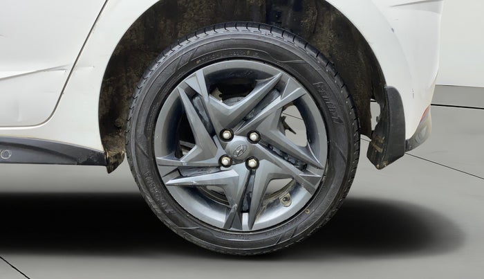 2022 Hyundai NEW I20 SPORTZ 1.2 MT, Petrol, Manual, 96,421 km, Left Rear Wheel