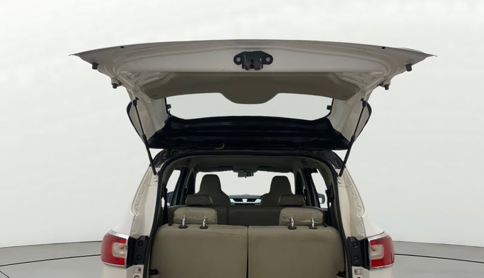 2021 Renault TRIBER RXZ, Petrol, Manual, 68,580 km, Boot Door Open