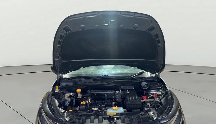 2023 Tata ALTROZ XE CNG, CNG, Manual, 67,775 km, Open Bonet