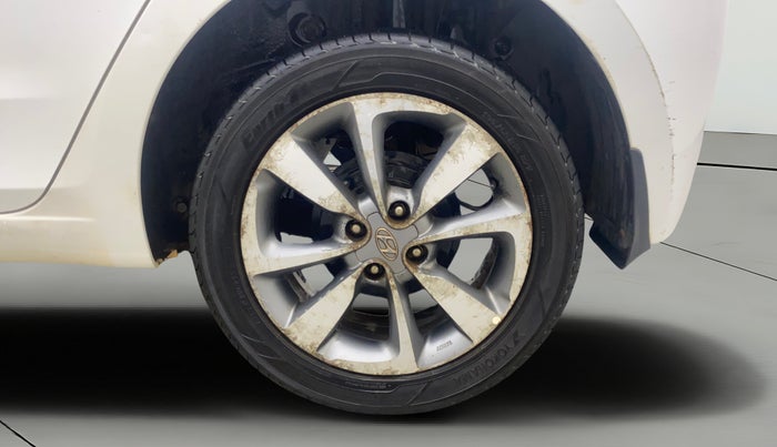 2017 Hyundai Elite i20 ASTA 1.2 DUAL TONE, Petrol, Manual, 90,554 km, Left Rear Wheel