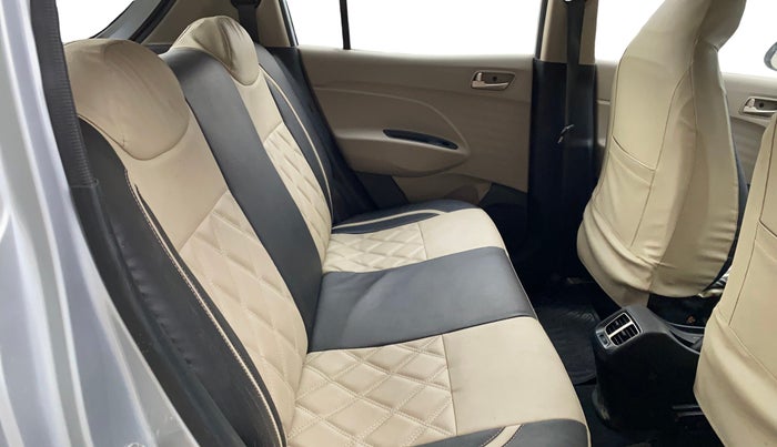 2019 Hyundai NEW SANTRO SPORTZ MT, Petrol, Manual, 24,306 km, Right Side Rear Door Cabin