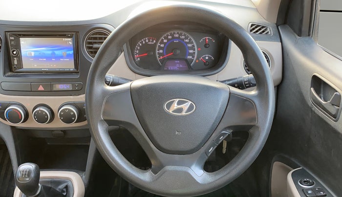 2015 Hyundai Grand i10 MAGNA 1.2 KAPPA VTVT, Petrol, Manual, 63,219 km, Steering Wheel Close Up