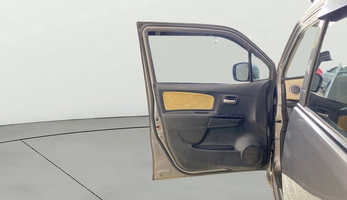 2017 Maruti Wagon R 1.0 VXI, Petrol, Manual, 92,721 km, LHS Front Door