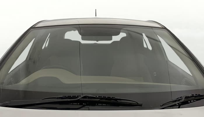 2019 Hyundai Elite i20 SPORTZ PLUS 1.2, Petrol, Manual, 1,25,589 km, Front Windshield