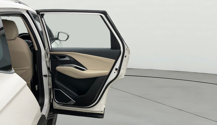 2023 MG HECTOR SAVVY PRO 1.5 TURBO CVT PETROL, Petrol, Automatic, 37,173 km, RHS Rear Door