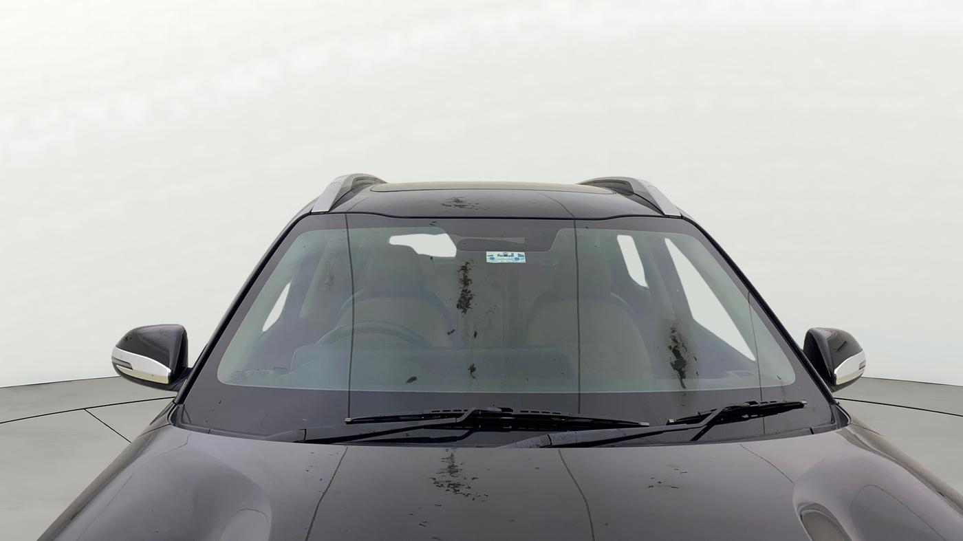 2024 KIA SONET HTX 1.5 AT, Diesel, Automatic, 61,870 km, Front Windshield