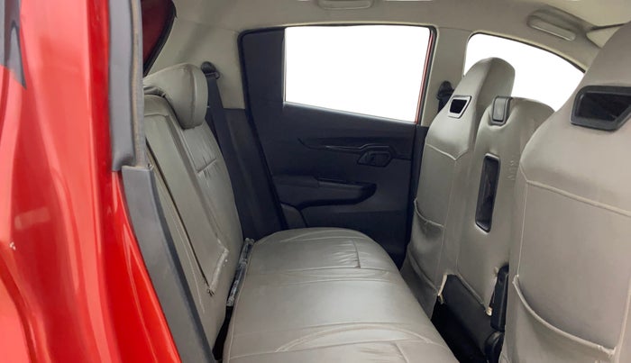 2018 Mahindra KUV 100 NXT K8 D 6 STR, Diesel, Manual, 1,25,416 km, Right Side Rear Door Cabin