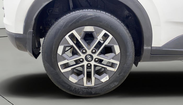 2023 Hyundai VENUE SX (O) 1.0 TURBO DCT, Petrol, Automatic, 43,845 km, Right Rear Wheel