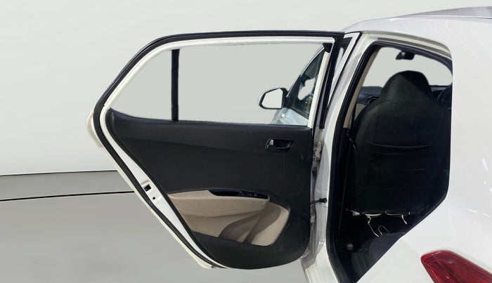 2018 Hyundai Grand i10 MAGNA AT 1.2 KAPPA VTVT, Petrol, Automatic, 31,314 km, LHS Rear Door