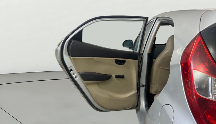 2015 Hyundai Eon ERA +, CNG, Manual, 82,955 km, LHS Rear Door