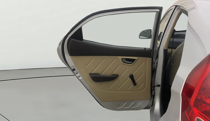 2017 Hyundai Eon SPORTZ, Petrol, Manual, 45,834 km, LHS Rear Door