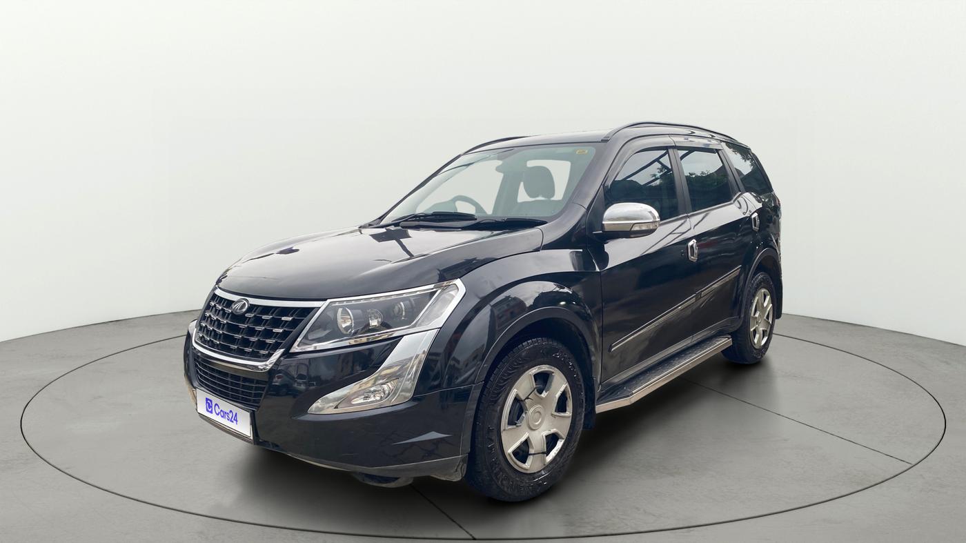 2021 Mahindra XUV500 W7, Diesel, Manual, 76,271 km, Left Front Diagonal