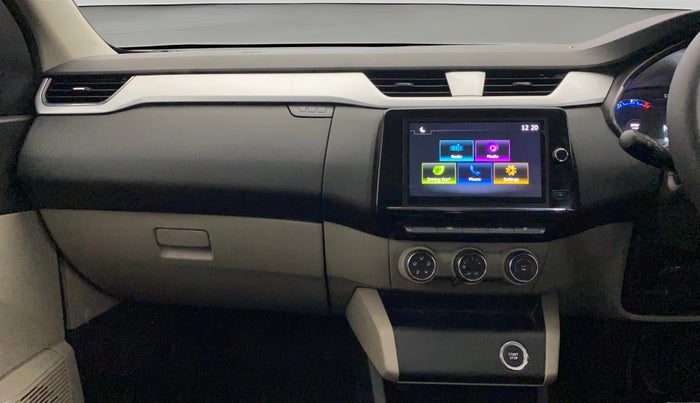 2023 Renault TRIBER RXZ AMT, Petrol, Automatic, 16,063 km, Air Conditioner