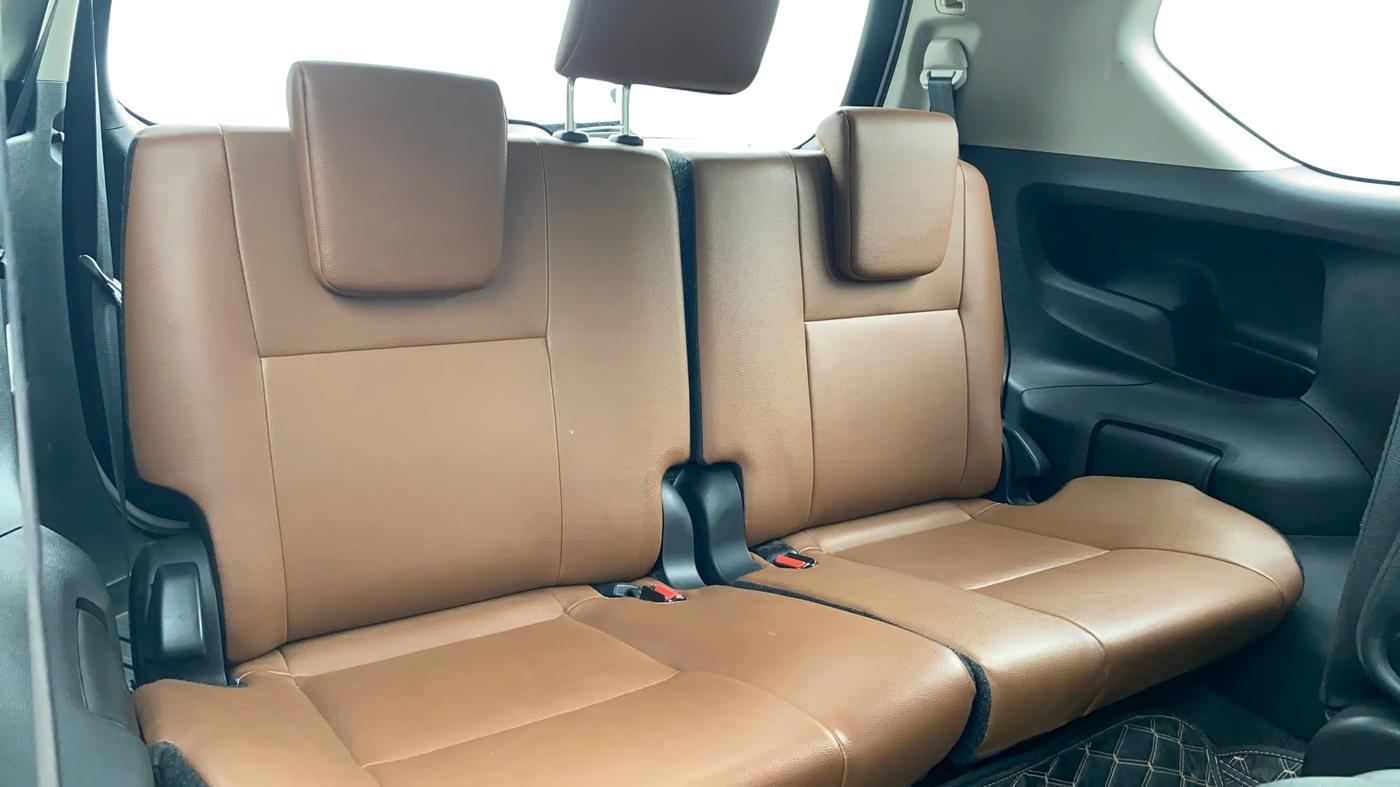 2022 Toyota Innova Crysta 2.7 ZX AT 7 STR, Petrol, Automatic, 35,119 km, Third Seat Row ( optional )