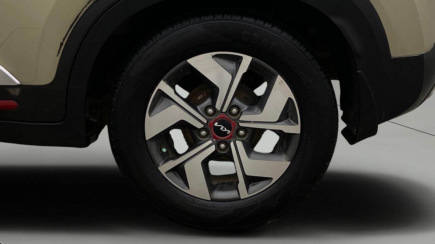 2021 KIA SONET GTX PLUS 1.0 DCT, Petrol, Automatic, 1,07,524 km, Left Rear Wheel