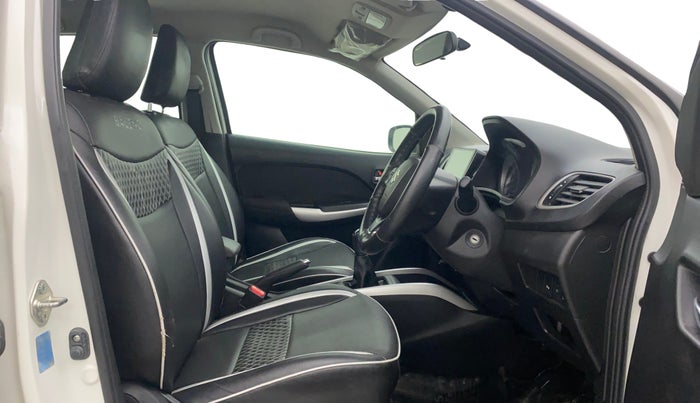 2017 Maruti Baleno DELTA PETROL 1.2, Petrol, Manual, 31,012 km, Right Side Front Door Cabin